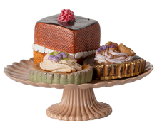 Load image into Gallery viewer, Maileg Cakes and Cake Stand
