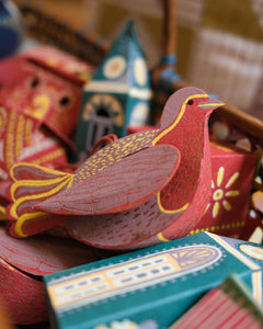 East End Press Board Decoration - Robin