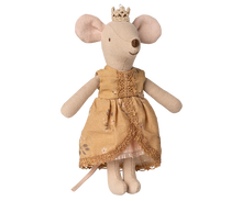 Load image into Gallery viewer, Maileg Big Sister Mouse - Princess
