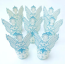 Load image into Gallery viewer, Elizabeth Harbour Press-Out &amp; Stand Up Christmas Cards - Christmas Angel
