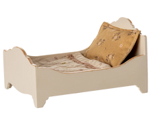 Load image into Gallery viewer, Maileg Mouse Bed - Off White
