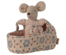 Load image into Gallery viewer, Maileg Sleepy Baby Mouse In Carry Cot - Rose
