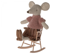 Load image into Gallery viewer, Maileg - Mouse Rocking Chair - Dark Powder
