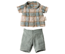Load image into Gallery viewer, Maileg - Rabbit Size 1 - Shirt &amp; Shorts
