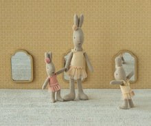 Load image into Gallery viewer, Maileg - Micro Rabbit - Ballet Suit &amp; Skirt Rose
