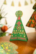 Load image into Gallery viewer, East End Press C6 Christmas Card - Patterned Tree
