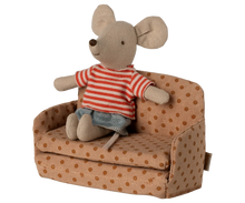 Load image into Gallery viewer, Maileg Mouse Sofa Bed - Dots
