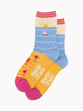 Load image into Gallery viewer, Women’s Socks - Beach Sunset
