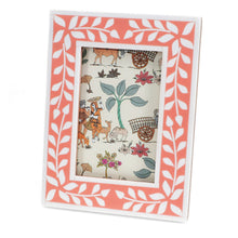 Load image into Gallery viewer, Resin Picture Frame - 9 x 14cm by Rex London - Pink

