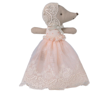 Load image into Gallery viewer, Maileg Baby Mouse In Gown - Powder
