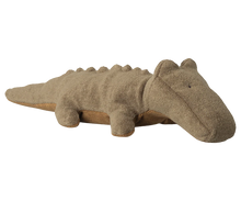 Load image into Gallery viewer, Maileg Safari Friends Small Crocodile - Olive Green
