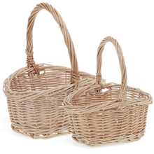 Load image into Gallery viewer, Little Wicker Basket - Set Of 2
