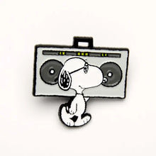 Load image into Gallery viewer, Peanuts Music Is Life Pin Badge - Boombox
