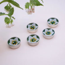 Load image into Gallery viewer, Assorted White Campanula Scented Tealights by Hana Blossom
