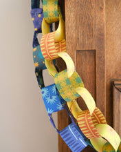 Load image into Gallery viewer, East End Press Paper Chain Kit - Yellow and Green
