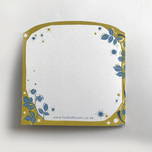 Concertina Card - Badger Amongst the Brambles