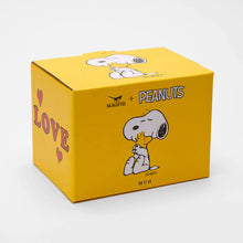 Load image into Gallery viewer, Peanuts Love Mug by Magpie
