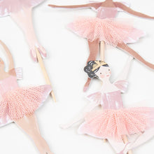 Load image into Gallery viewer, Meri Meri Cupcake Kit - Ballerina
