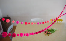 Load image into Gallery viewer, Pom Pom Garland - Pink
