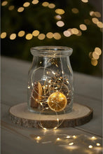 Load image into Gallery viewer, Twinkle - 60 LED Battery Operated Light Chain
