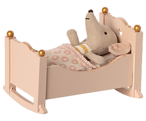 Cradle Baby Mouse Rose